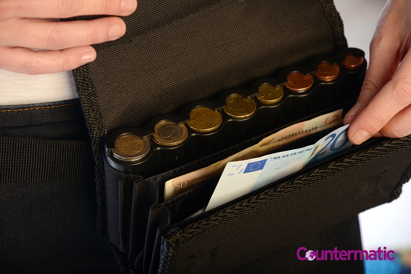 money-wallet-with-coin-dispenser-countermatic